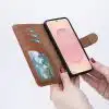Solidenz-Moda-Book-Samsung-Galaxy-S25-echt-leren-hoesje-Bruin-scaled-4-Cityhoesje.nl
